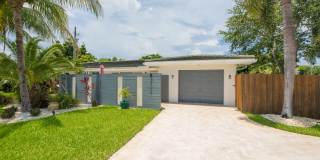 MAGNIFICENT HOME IN WILTON MANORS WITHIN MINUTES FROM THE DRIVE Gallery 1