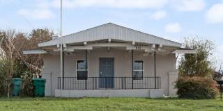 815 North Travis Street Gallery 1