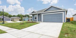 727 Ginkgo Way Gallery 1