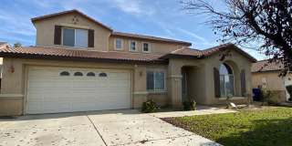 Spacious Stockdale Ranch Home! Gallery 1