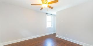 54 AVENUE C Gallery 8