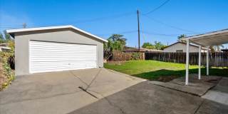 Single Story 4 Bedroom Home with Yard and Detached Garage in Montclair Gallery 17