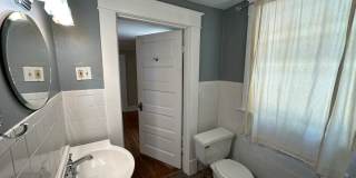 3 BR/ 2BA Central Gardens Bungalow Gallery 25