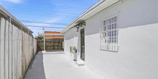 6755 Southwest 27th Street Gallery 1