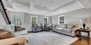 The Bassett House Gallery 77