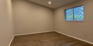 415 33rd Street Gallery 7