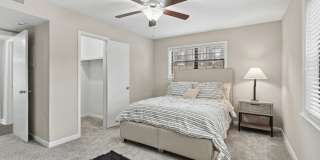 Brentwood Apartments Gallery 16