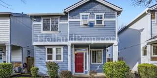 Elegant Two-Level Home in Hillsboro with Modern Comforts. Gallery 1