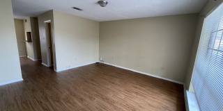 1643 Cedar Lake Drive - C Gallery 2