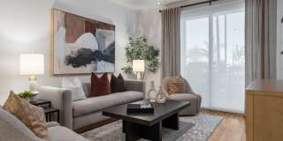 The Hadley Gallery 5