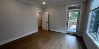 104 Warren St. Gallery 8