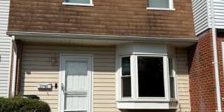 3-Bedroom Townhouse Gallery 1