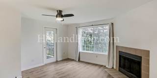 Beautiful 2-Bedroom Condo with a Garage! Gallery 6