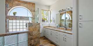 3701 Riviera Dr Gallery 20