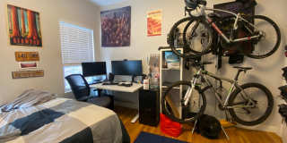 Awesome 4 bed 2 bath in Cambridge.... Gallery 19