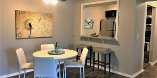 Camelot East Apartments Gallery 5