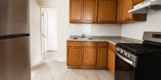 Spacious Pet-Friendly 3-Bedroom Home with Central Air & In-Unit Laundry – 3104 Hartville St Gallery 7