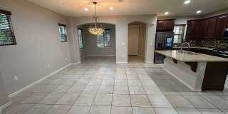 Beautiful 3 Bedroom, 2.5 Bath Mountain House Home Gallery 5