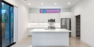 1116 Walton Lane, Bldg 3 Gallery 4