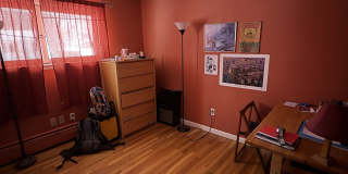 45 Sewall Drive - Upstairs Room 2 Gallery 1