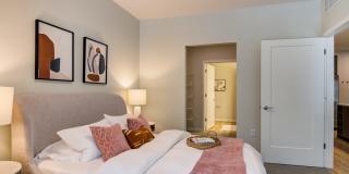 The Fenley Gallery 6