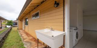 Available Now! 3 BD / 2 BA / 2 Car Garage Parking in Mililani Gallery 26