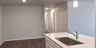 3 Bed 2 Bath 2 Car Duplex Freedom Villas in Midwest City, OK Gallery 26