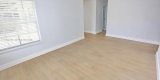 8120 SW 4th Ct Gallery 10