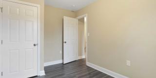 1205 Wilcox St Gallery 14