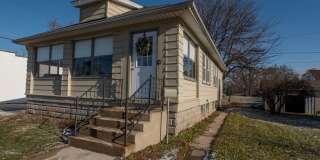 Downtown Lake Geneva Getaway Near Beach & Dining – Available for Monthly & Mid-Term Rentals Gallery 1