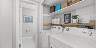 3345 E Lloyd St Gallery 12