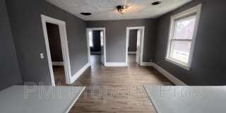 2945 N 23rd St Gallery 29