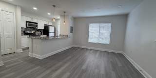 3 BEDROOM 2.5 BATHROOM in Waterside Community!! Gallery 4