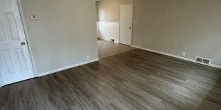 4 Bed 1 Bath Gallery 1