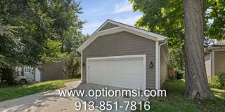 8926 Grand Avenue Gallery 3