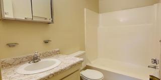 2 Bedroom, 1.5 Bath Townhouse Gallery 14