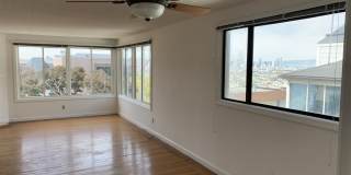 305 Liberty St Gallery 12