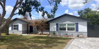 Beautifully Remodeled Lake Front Solar home. Call Sheila Campbell 407-687-7900 Gallery 1