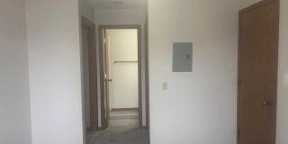 Downtown 2 bedroom Condo! Gallery 7
