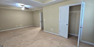 45 Greenview Drive Gallery 24