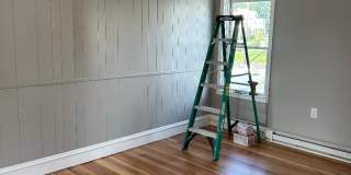 38 Woodland Street Gallery 1