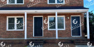Spacious 1 BR 1 Bath Bottom Unit - Ready for Move In Today! Gallery 1