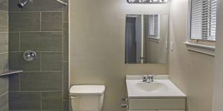 NEWLY UPDATED Mid-Century Mod home with 2 beds, 2 baths. Gallery 11