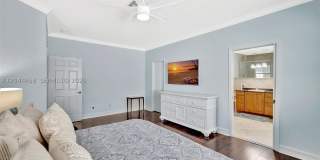853 SW 11th Ct Gallery 27