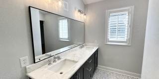 4512 Drexel Drive Gallery 25