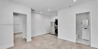 21 NE 48th St Gallery 14