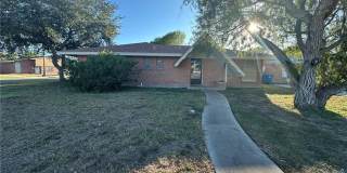 136 Daniel Moore Street Gallery 1