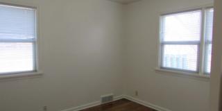 1456 E Elm Street Gallery 15