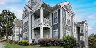The Village at Auburn Apartments Gallery 28
