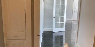 1613 Park Street Gallery 25